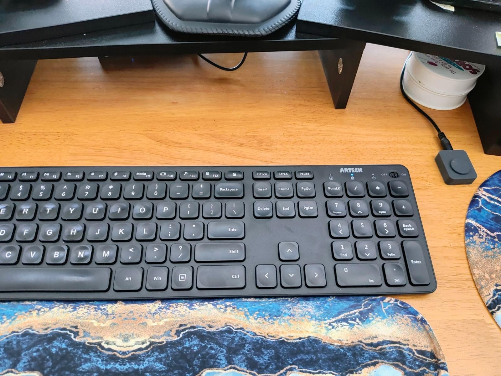 Greathek 4K@60HZ HDMI KVM Switch 2 Monitors 2 Computers Dual Monitor | Share Keyboard And Mouse | with 3 USB 3.0 Ports|EDID Adapative| Wired Remote|Extended and Mirror Display for Home Office customer photo 1