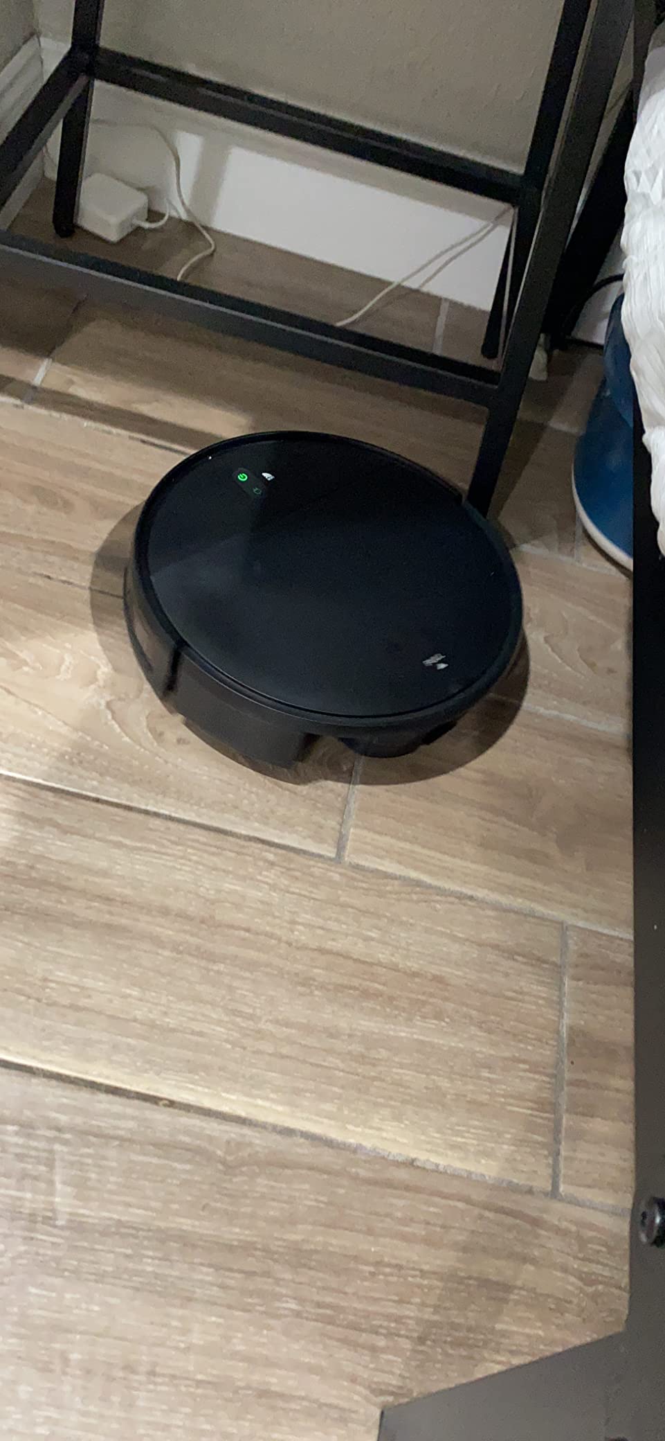 Robot Vacuum, 11500Pa Suction, LiDAR Navigation, Self-Emptying, Pet Hair | 90-Day Hands-Free Cleaning 160-Minute Long Runtime Multi-Floor Map customer photo 1
