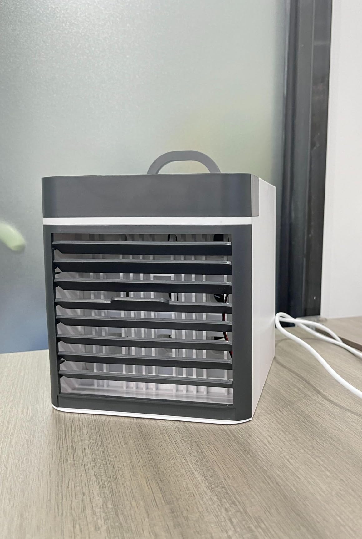 Portable Air Conditioners, Mini Air Cooler with 3 Speeds, Anti-leakage Water Personal Ice Air Conditioner for Room Desk Office Home Tent(W-08) customer photo 2