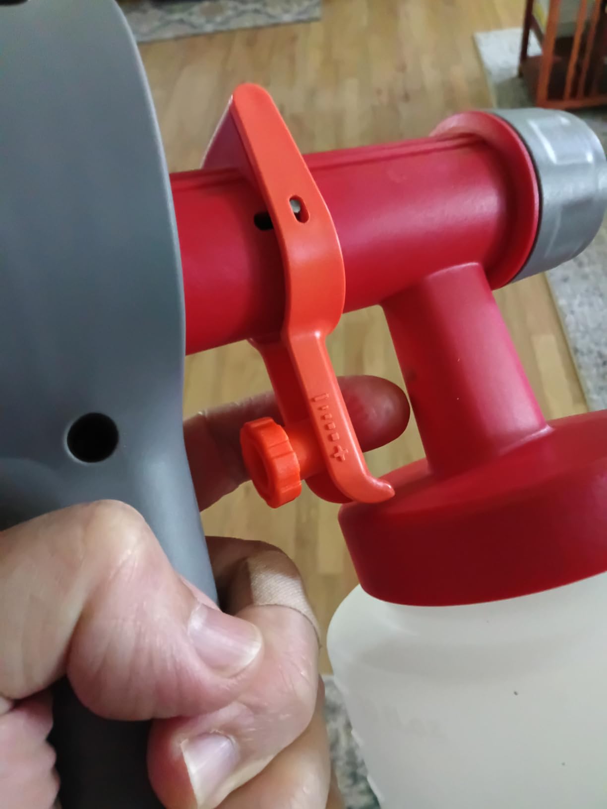 Tilswall Paint Sprayer, Shark 600 Ultra-Light HVLP Electric Spray Paint Gun | 3 Nozzles & 3 Patterns, 1200ML/Min, Easy to Clean, Variable Flow Control, Ideal for Furniture, Cabinets, Fence, Walls, Deck customer photo 1