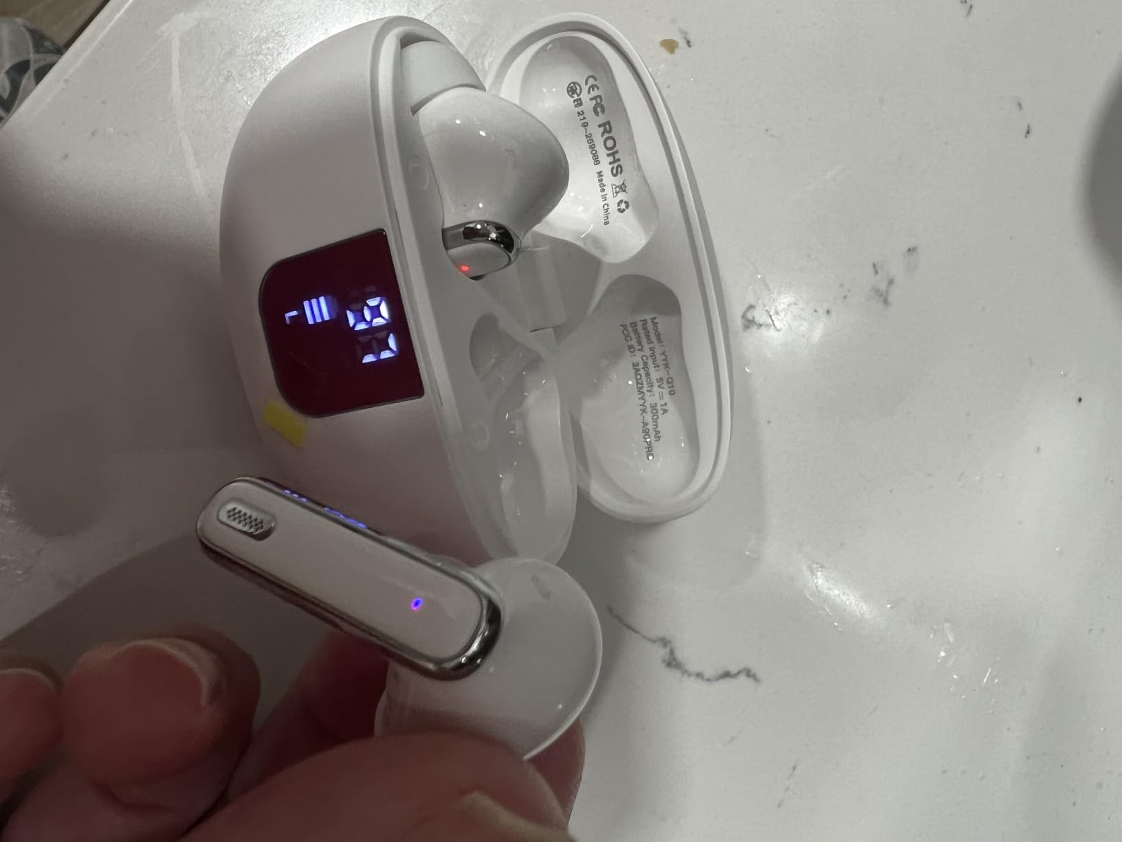AI Translation Earbuds Real Time, 199+ Language Translator Earbuds with ANC | Bluetooth 6.1, Audifonos Traductores Inglés Español, 4Mic Translating Device & LCD Touch, Translate Ear Buds for Travel Learning customer photo 2