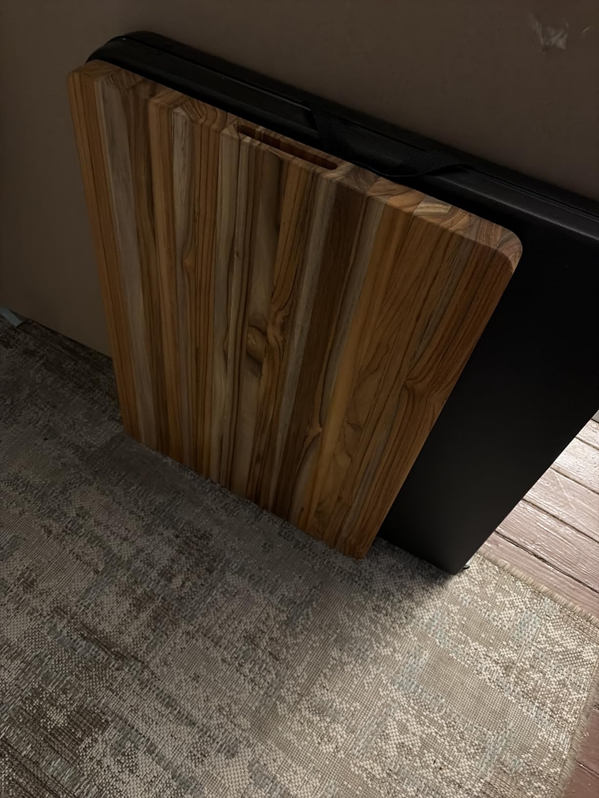 Teakhaus Edge-Grain Teak Wood Cutting Board with Grip Handles, Extra Large customer photo 2