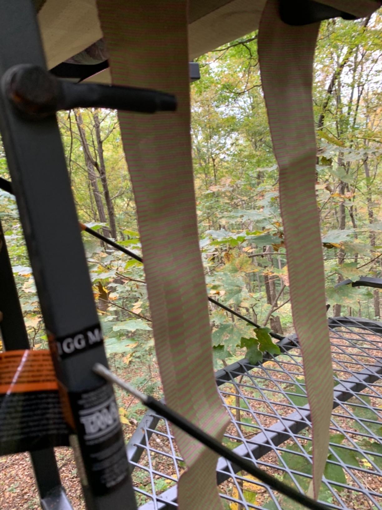 Guide Gear Deluxe Hang-On Tree Stand Chair for Hunting Cushion Seat Hunt Gear Equipment Accessories, Camo customer photo 1