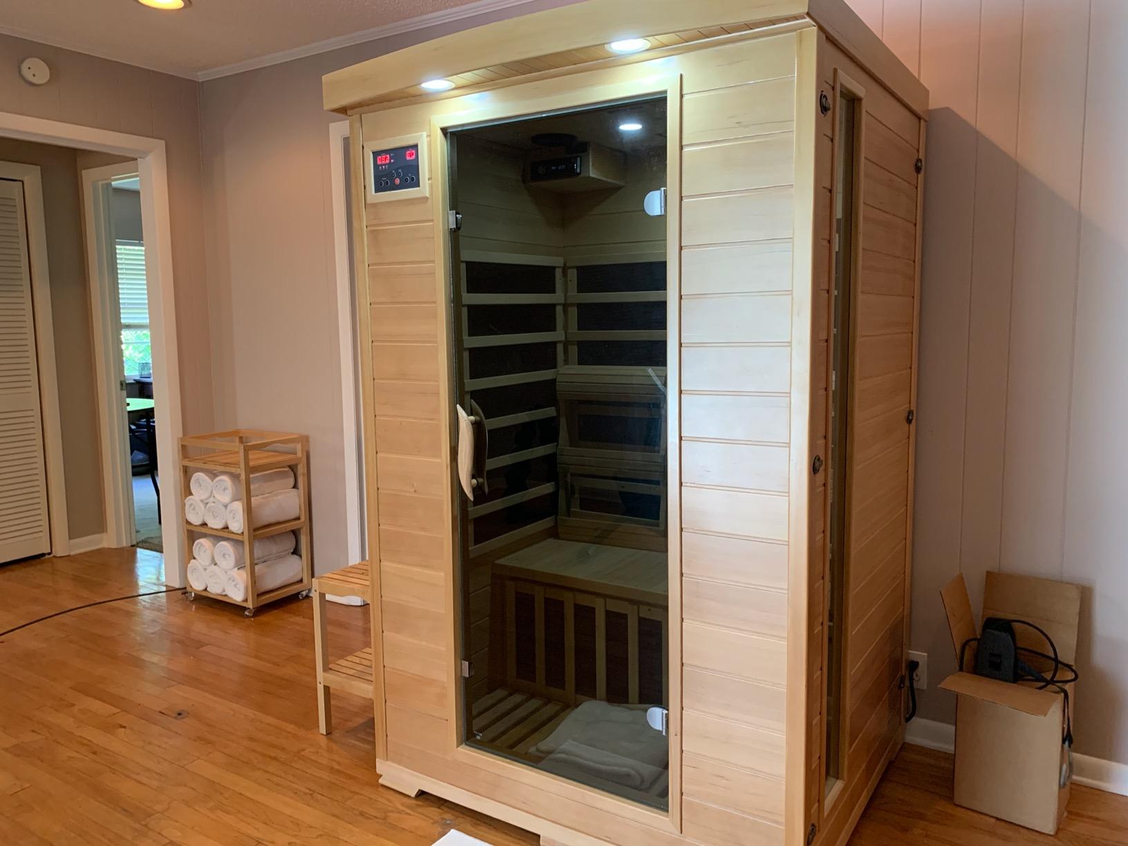 Heat Wave Coronado 2-Person Hemlock Deluxe Infrared Sauna for Home Use customer photo 1