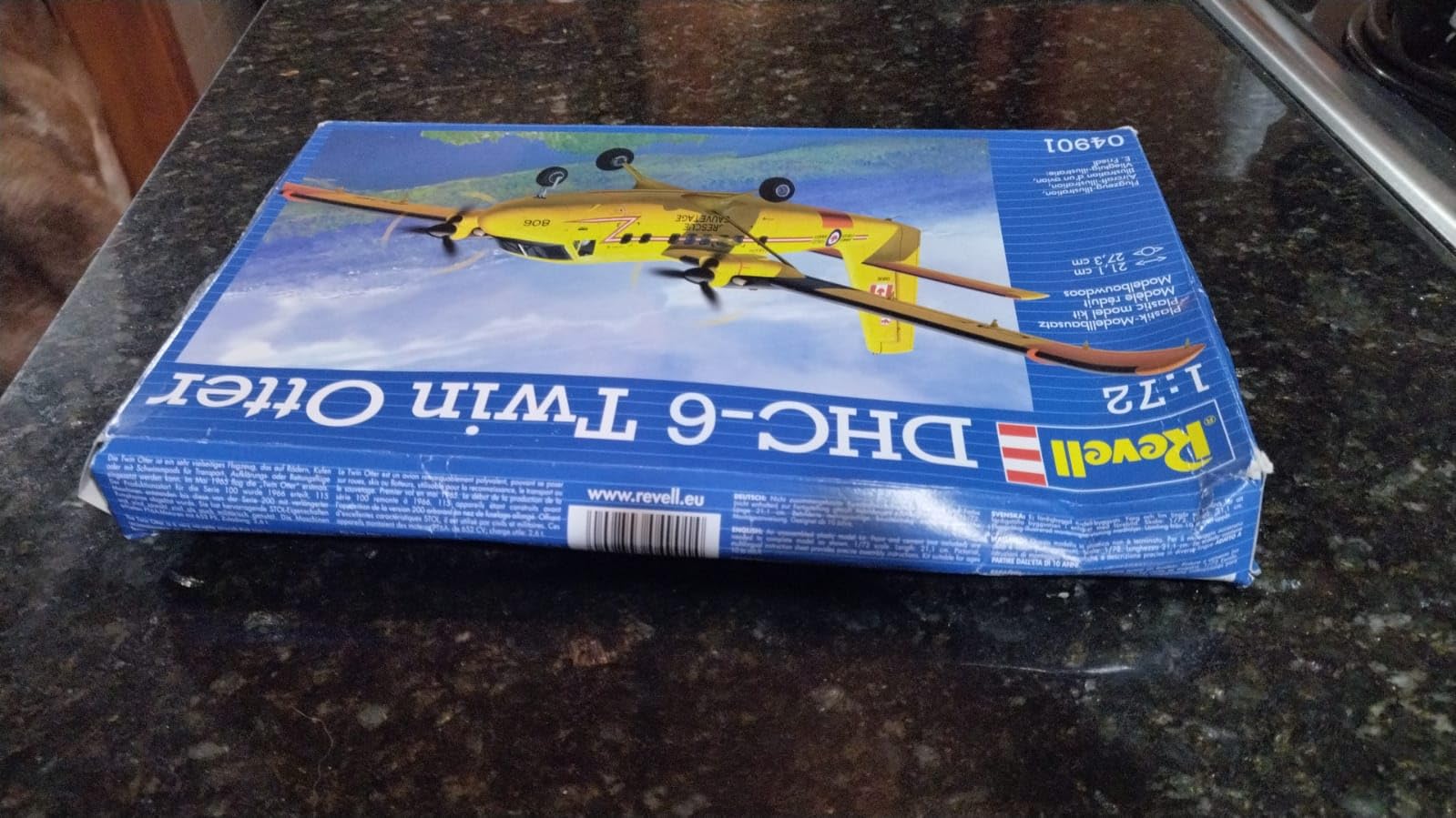 Revell Germany 04901 DHC-6 Twin Otter Kit customer photo 1