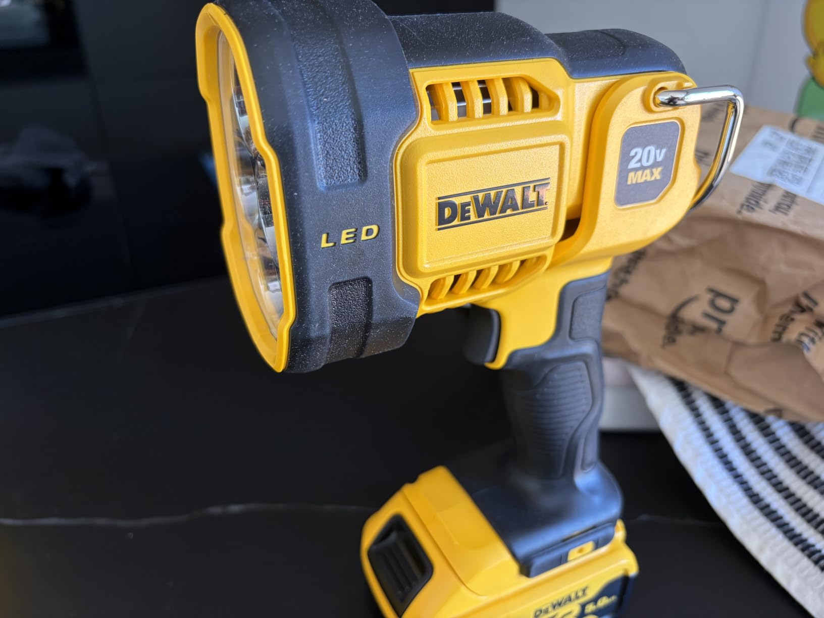 DEWALT 20V MAX LED Work Light, Handheld Spotlight with 508 Yard Distance, Pivoting Head, 1500 Lumens, Cordless, Battery Not Included (DCL043) customer photo 1