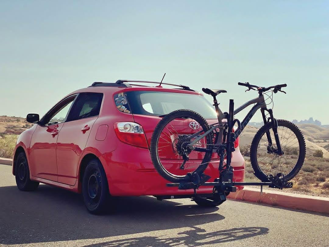 Swagman Chinook Hitch Mount Bike Rack – Locking Platform Carrier for 2 Bikes, Cam Lever Tilt & Fold Design, Adjustable Wheel Trays, Anti-Wobble Stability, 1-1/4