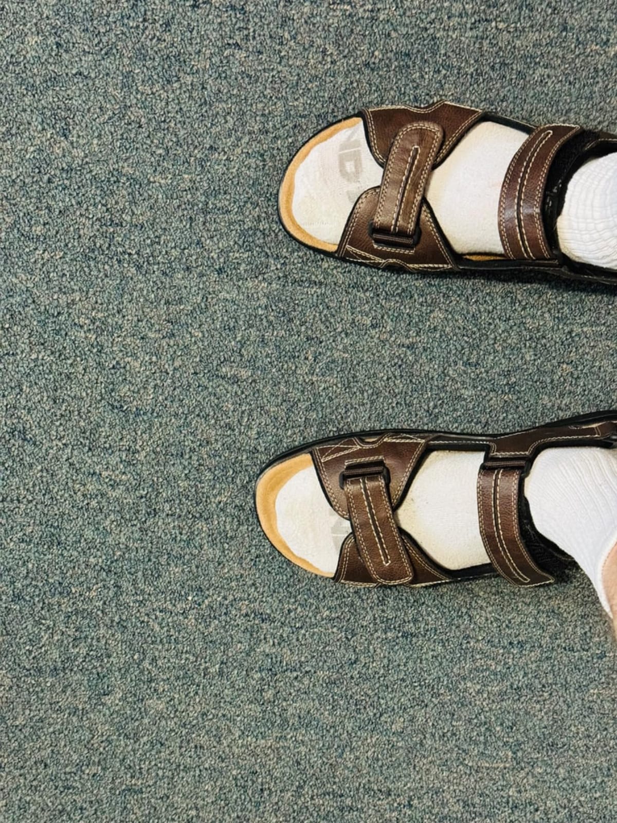 Newpage Mens Outdoor Sport Sandals with Memory Foam customer photo 1