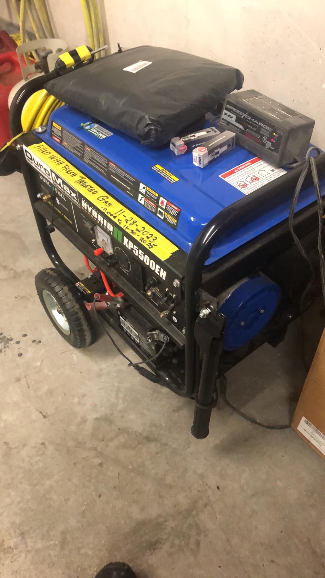 DuroMax XP5500EH 5,500-Watt Dual Fuel Portable Generator - Gas & Propane, Electric Start, RV & Emergency Ready customer photo 2