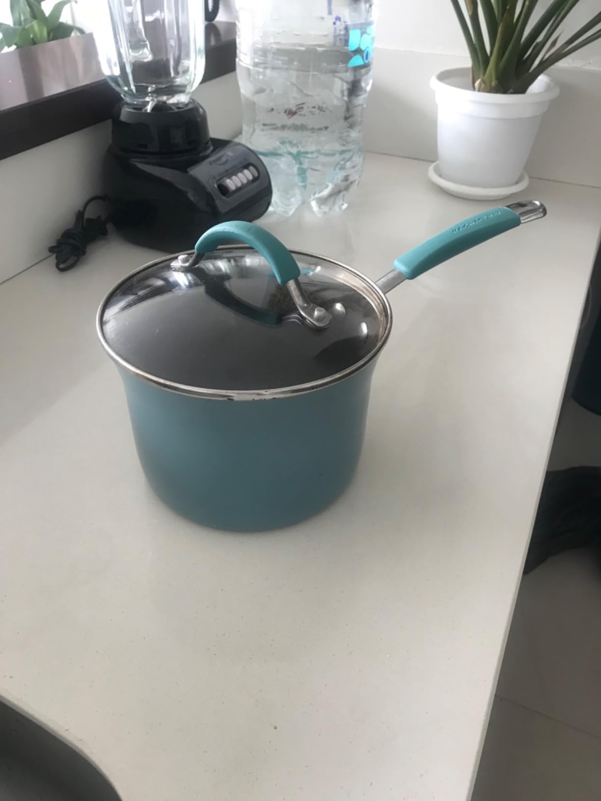 Rachael Ray Cucina Nonstick Cookware, Sea Salt Gray Pots and Pans Set, 12-Piece customer photo 1