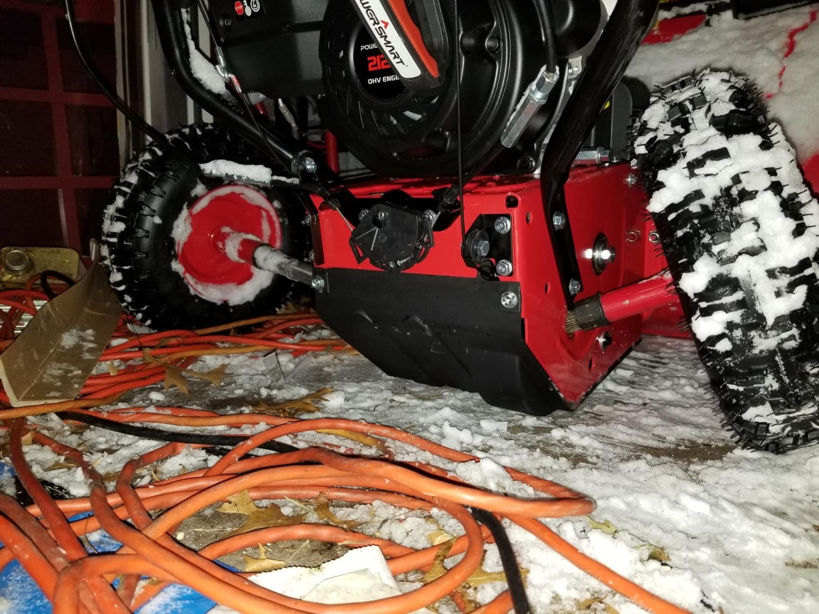 PowerSmart Self-Propelled 2-Stage Gas Snow Blower 24-inch 212cc Engine with Electric Start, Reinforced Steel Housing customer photo 1