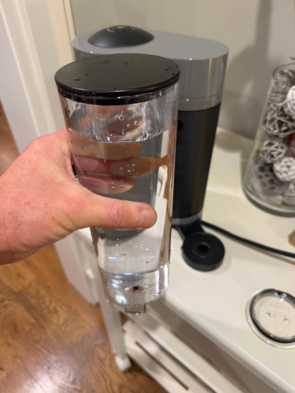 Nespresso Vertuo Plus Deluxe Coffee Machine with Milk Frother, Matte Black customer photo 2