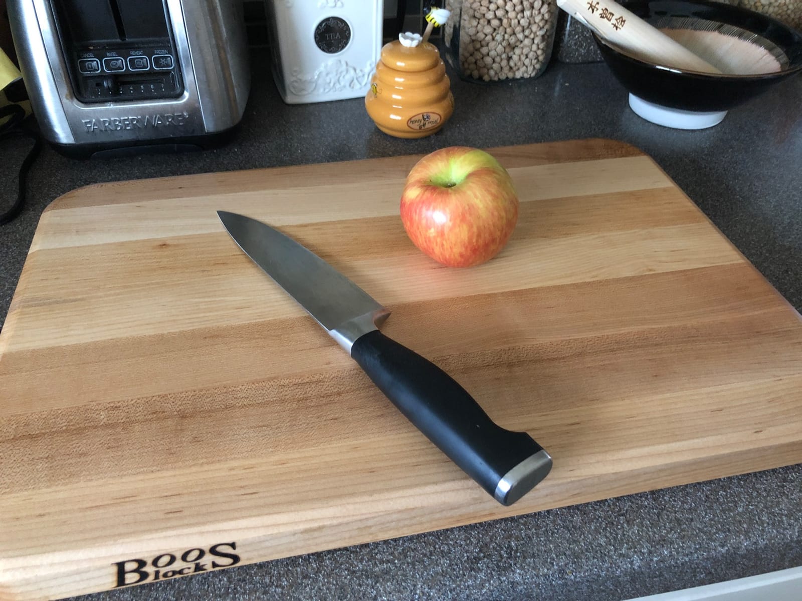 John Boos Chop-N-Slice Series, Maple Cutting Board w/Eased Corners, 1.25