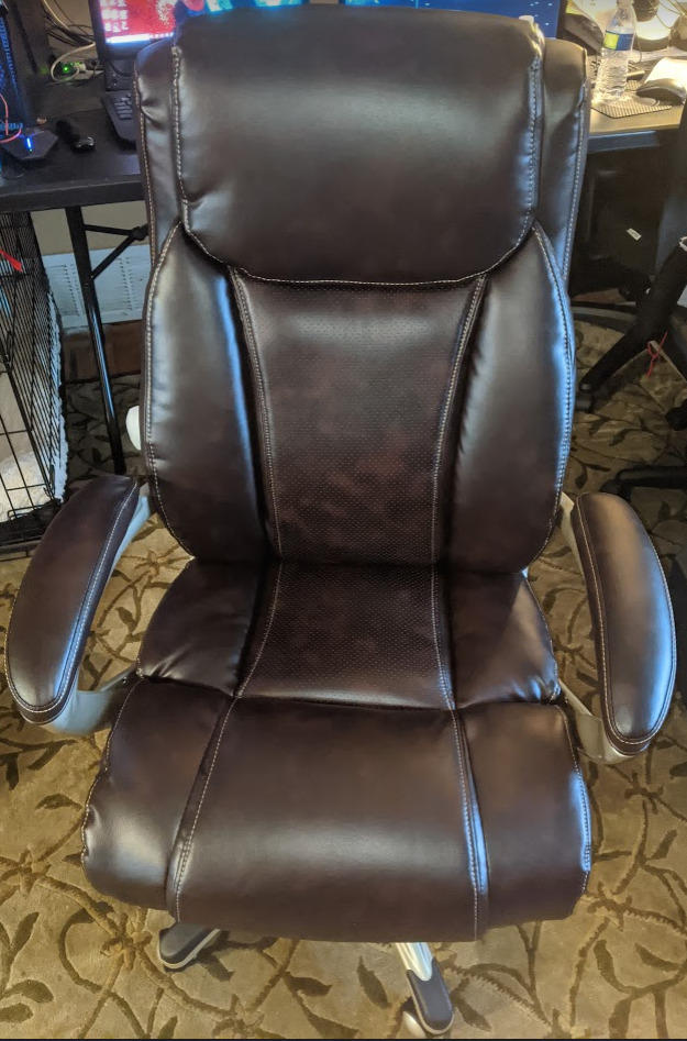 Amazon Basics Big & Tall Executive Office Chair with Lumbar Support, Adjustable Height, 350-Pound Capacity, 28.5