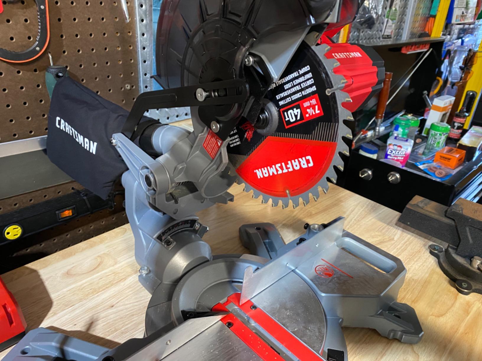 CRAFTSMAN V20 Cordless Sliding Miter Saw, 7-1/4 inch, Single Bevel, Battery and Charger Included (CMCS714M1) customer photo 2