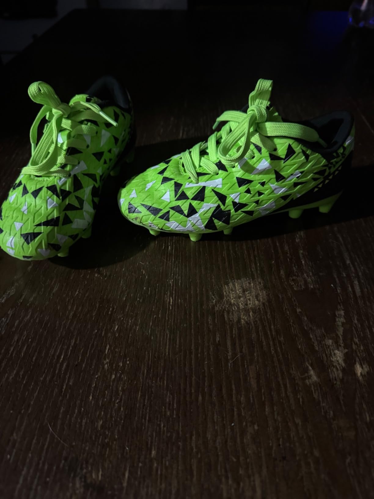 DREAM PAIRS Boys Girls Soccer Cleats customer photo 1