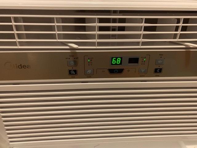 Midea 8,000 BTU EasyCool Window Air Conditioner, Dehumidifier and Fan - Cool, Circulate and Dehumidify up to 350 Sq. Ft., Reusable Filter, Remote Control customer photo 1