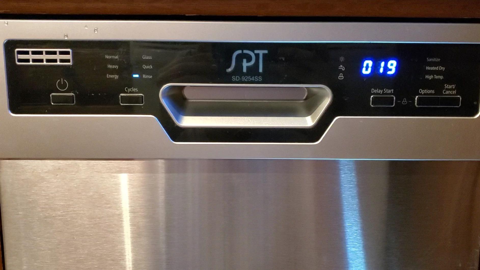 SPT SD-9254SSB 18″ Wide Built-In Stainless Steel Dishwasher w/Heated Drying, ENERGY STAR, 6 Wash Programs, 8 Place Settings and Stainless Steel Tub customer photo 2