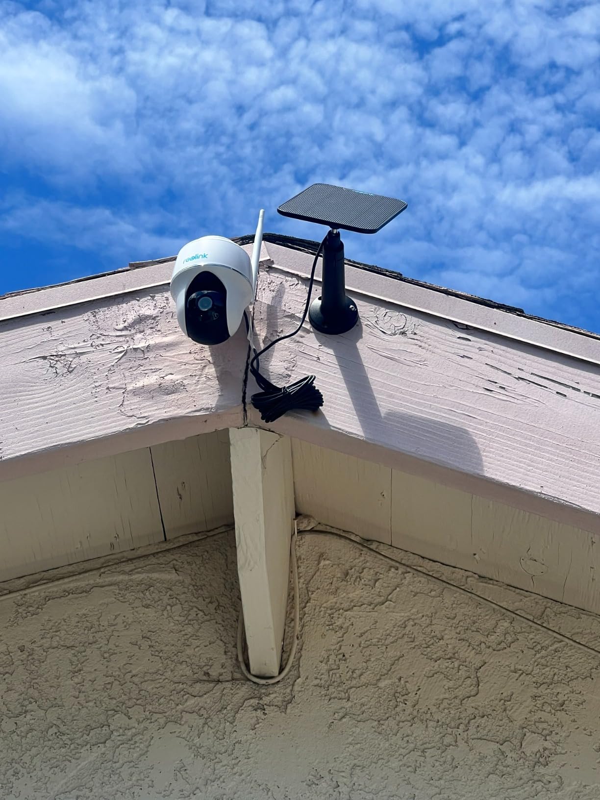 REOLINK Solar Security Cameras Wireless Outdoor 360° Coverage Argus PT customer photo 2
