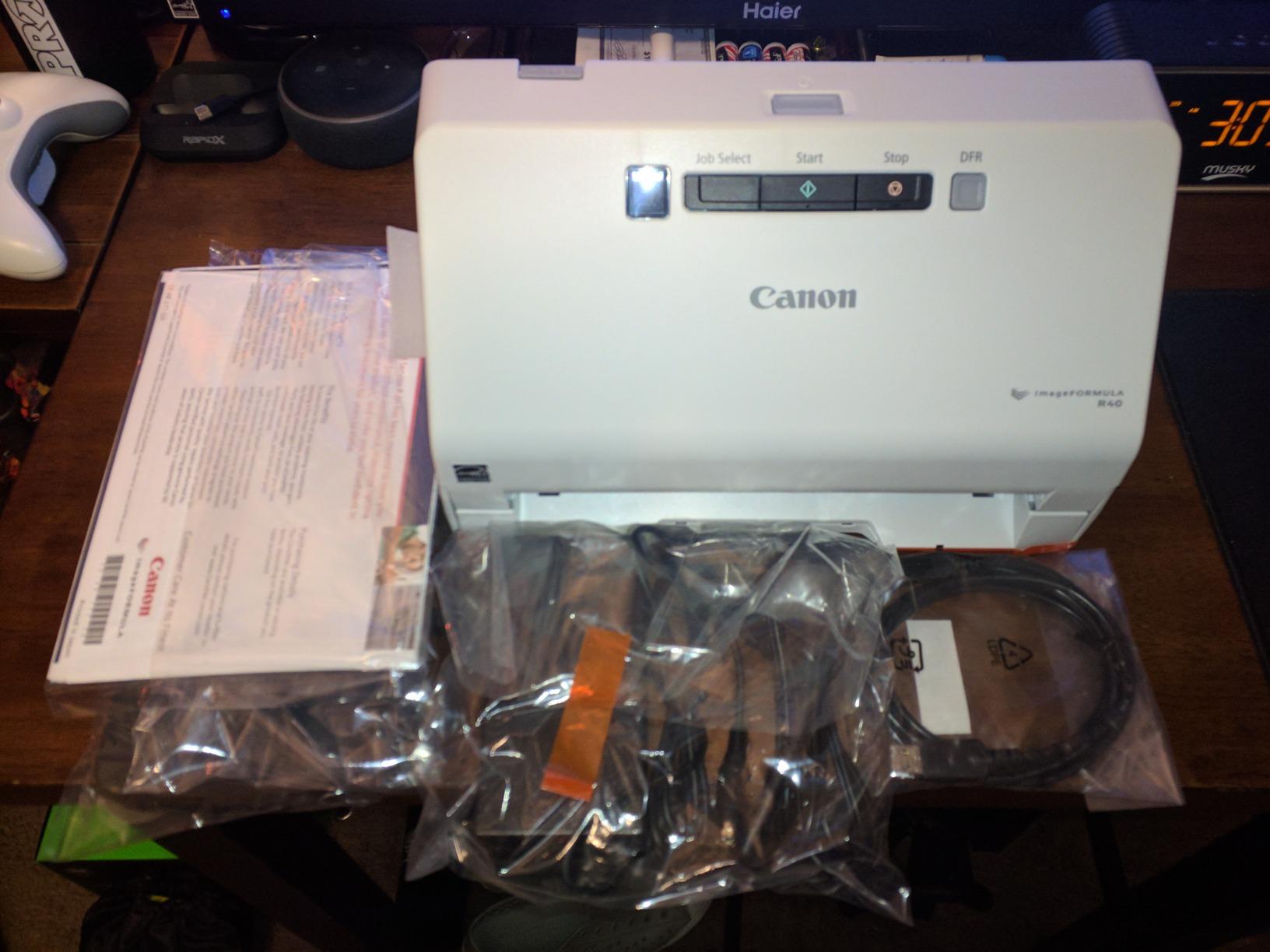 Canon imageFORMULA R40 - Office Document Scanner, Windows and Mac, Duplex Scanning, Easy Setup, Scans a Wide Variety of Documents, Scans to Cloud customer photo 1