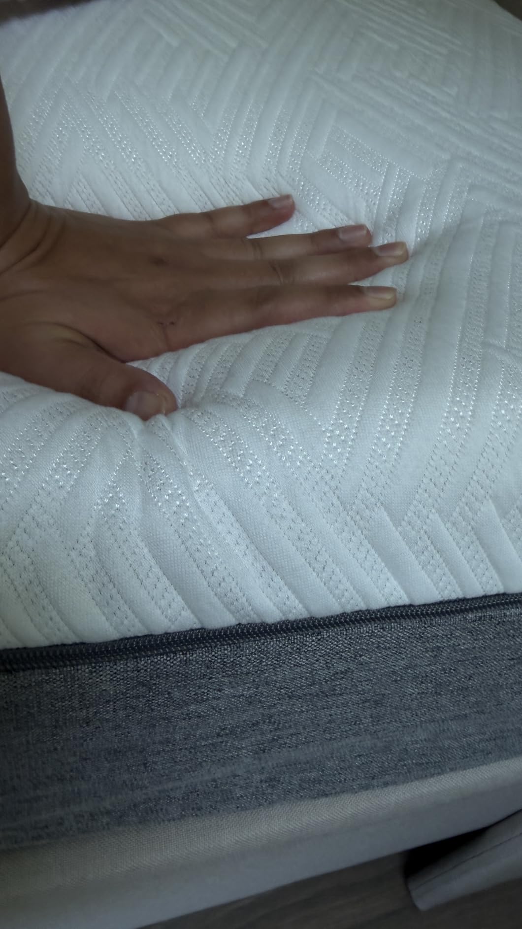 Novilla Bliss Twin Mattress, 10 Inch Gel Memory Foam Twin Mattress in a Box customer photo 1