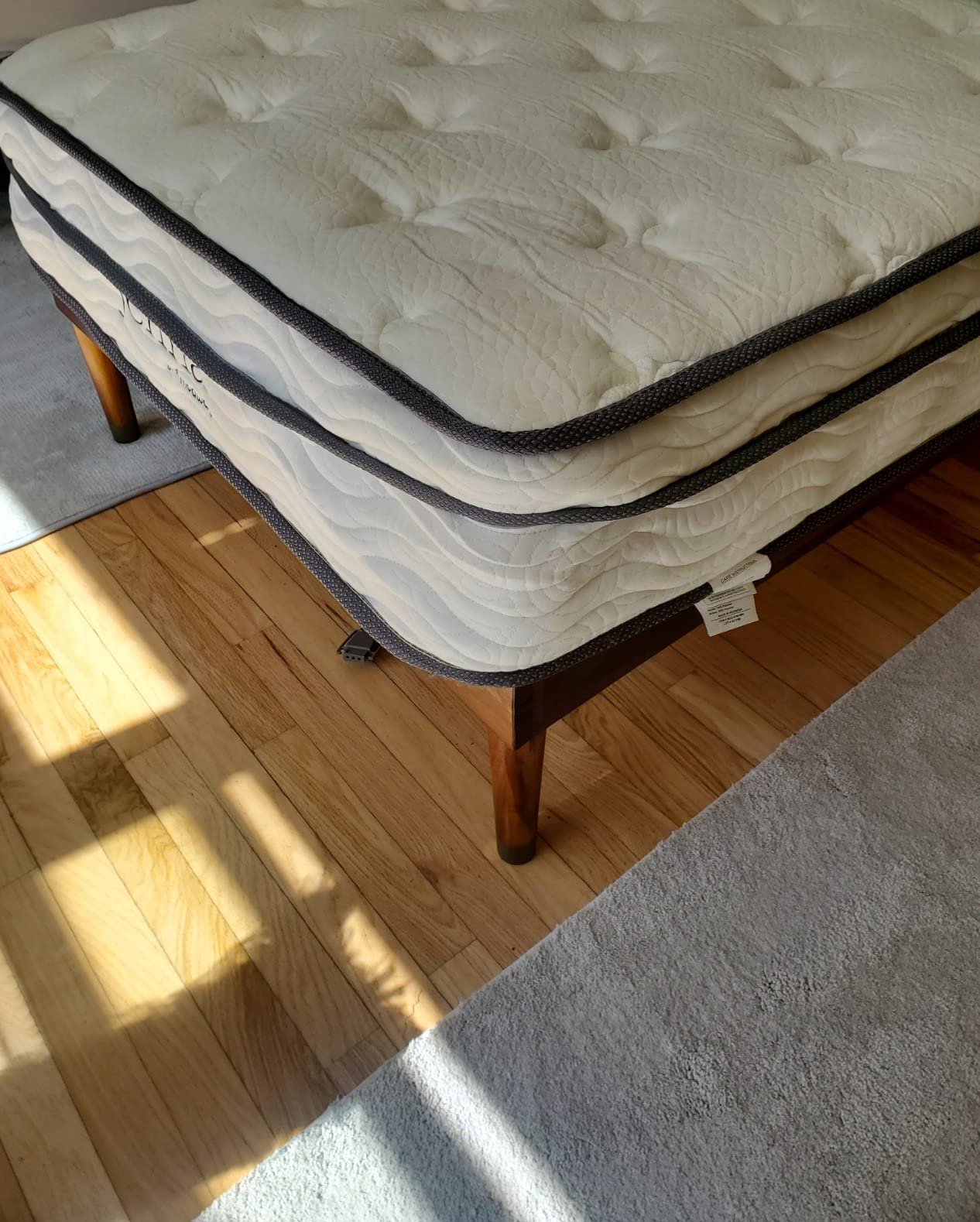 Modway Jenna 10” Innerspring and Memory Foam Twin XL Mattress With Individually Encased Coils, White customer photo 1