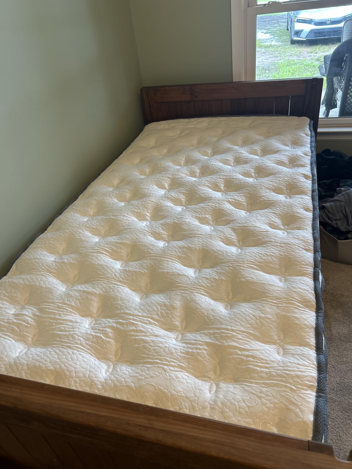 Modway Jenna 10” Innerspring and Memory Foam Twin XL Mattress With Individually Encased Coils, White customer photo 2