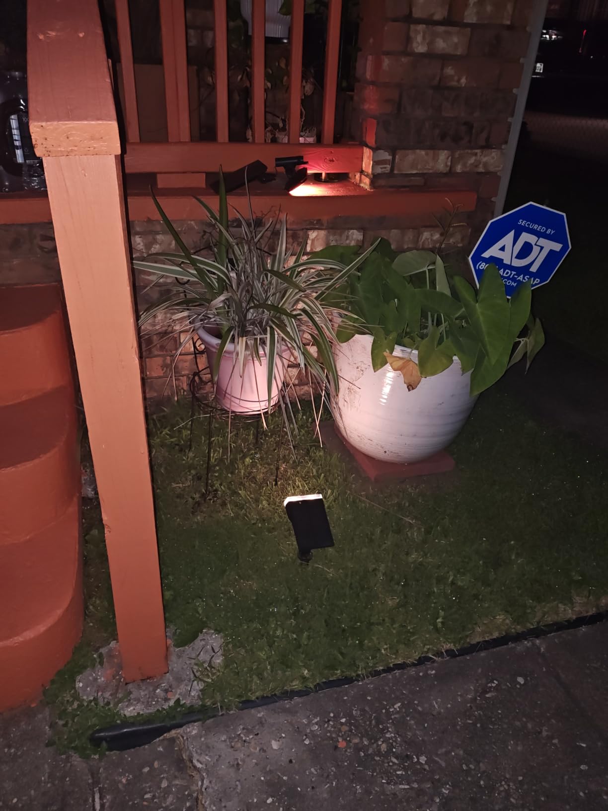 Linkind Halloween Solar Lights Outdoor Spotlight Waterproof RGB 2 Pack customer photo 1