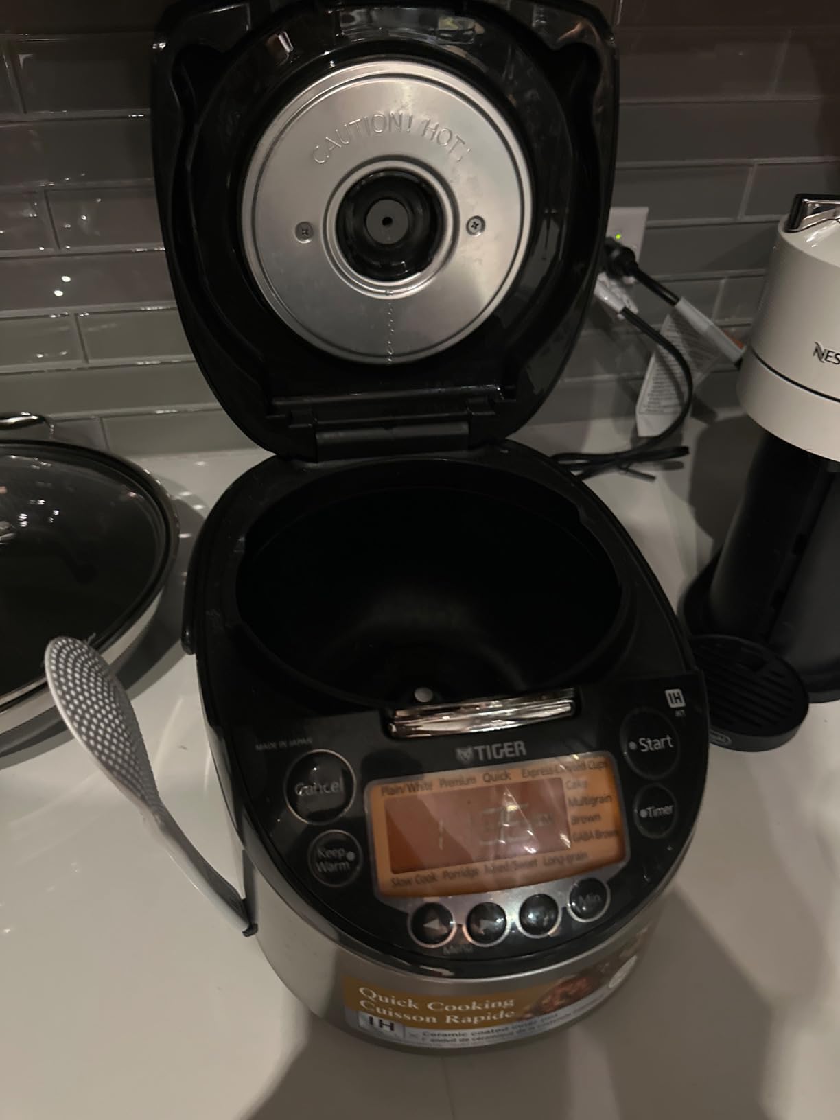 Tiger Jkt D18u 10 Cup Ih Rice Cooker, 12 Menus, 24h Keep Warm (Black) customer photo 2
