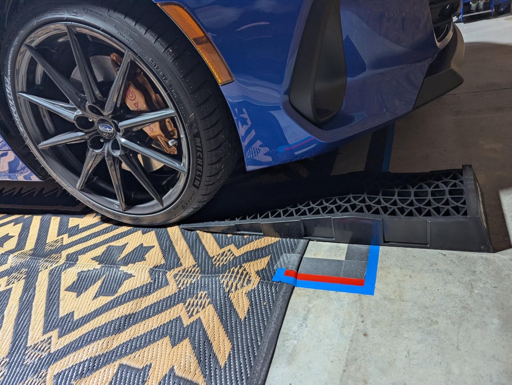 Ramps Low Profile Plastic Car Service Ramps 3 Ton Truck Vehicle - 2 Pack customer photo 2