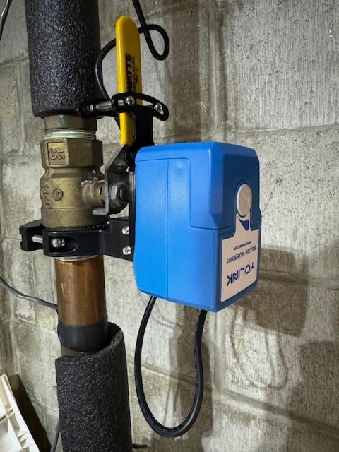YoLink Smart Water Valve Controller, with Valve Operator, Easy No-Plumber DIY Installation, Remote Control, Compatible with Alexa/Google Assistant, IFTTT - YoLink Hub Required customer photo 2