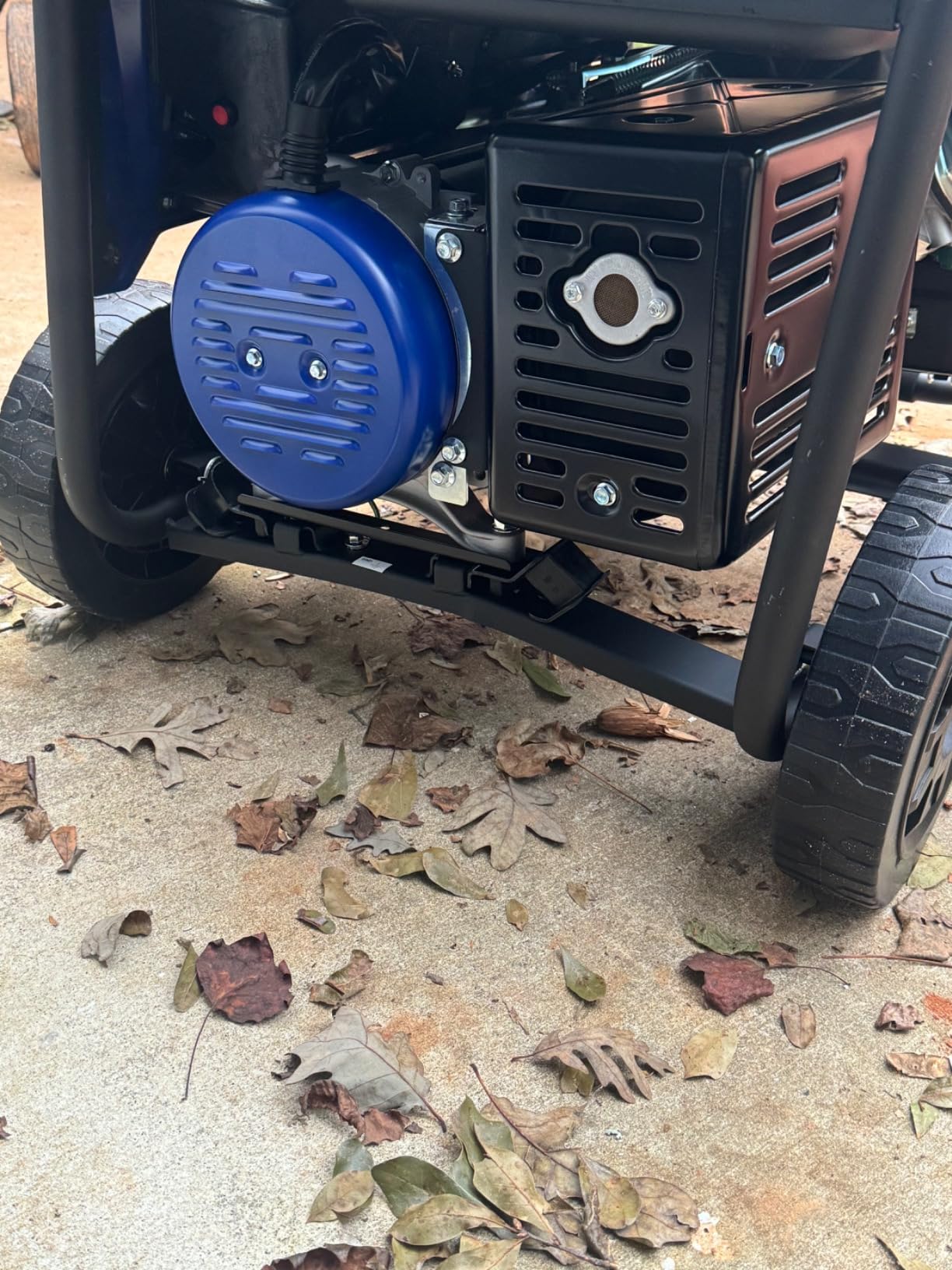 Westinghouse 12500 Peak Watt Home Backup Portable Generator, Remote Electric Start with Auto Choke, Transfer Switch Ready, Gas Powered, CO Sensor customer photo 1