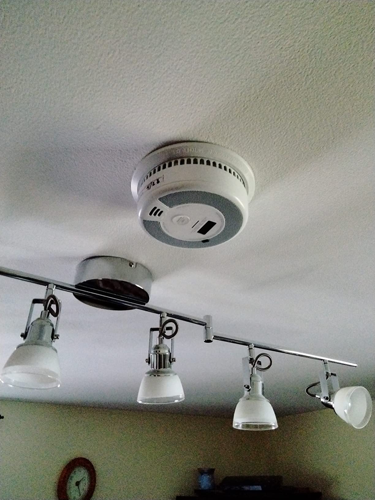 X-Sense Interconnected Smoke and CO Detector, SC07-W, 6-Pack customer photo 2