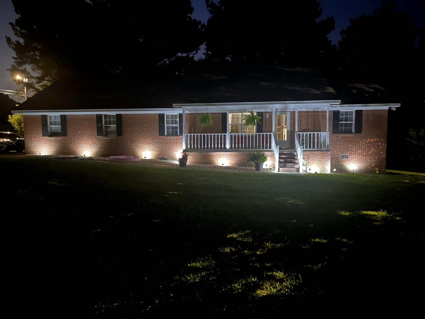 WELALO Solar Light Outdoor, IP68 Waterproof, Cool White, 6 Pack customer photo 2