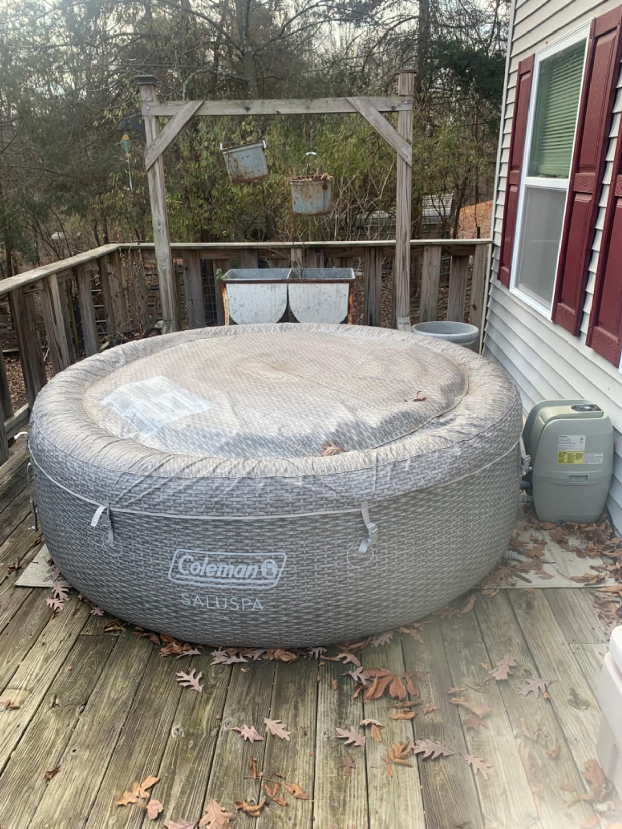 Coleman SaluSpa AirJet 7 Person Inflatable Hot Tub Round Portable Outdoor Spa with 180 Soothing AirJets and Insulated Cover, Gray, Sicily (Standard) customer photo 2