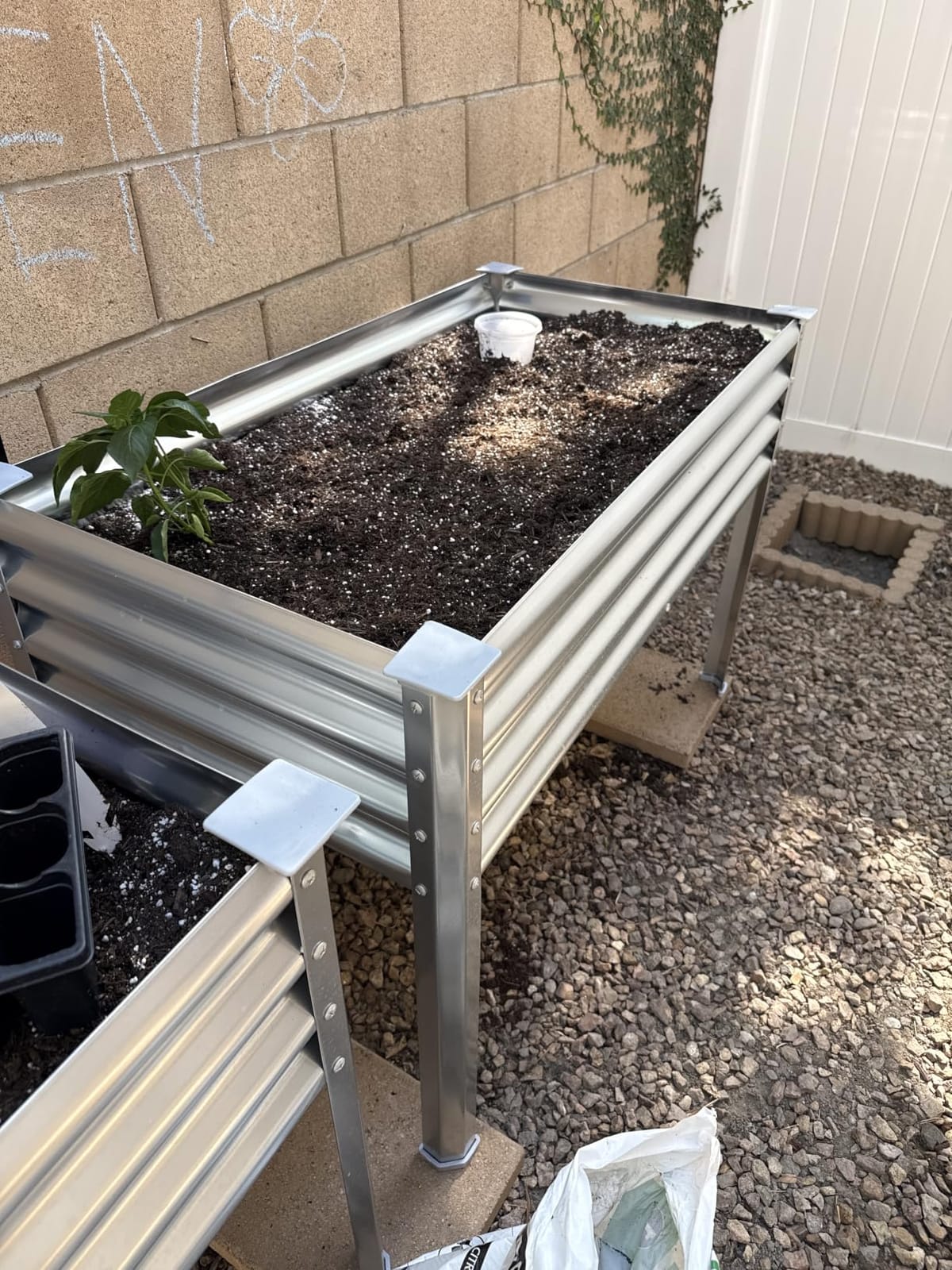 Land Guard Galvanized Raised Garden Bed with Legs, 48×24×32in Large Metal Elevated Raised Planter Box with Drainage Holes for Backyard, Patio, Balcony, 700lb Capacity(Grey)…… customer photo 2