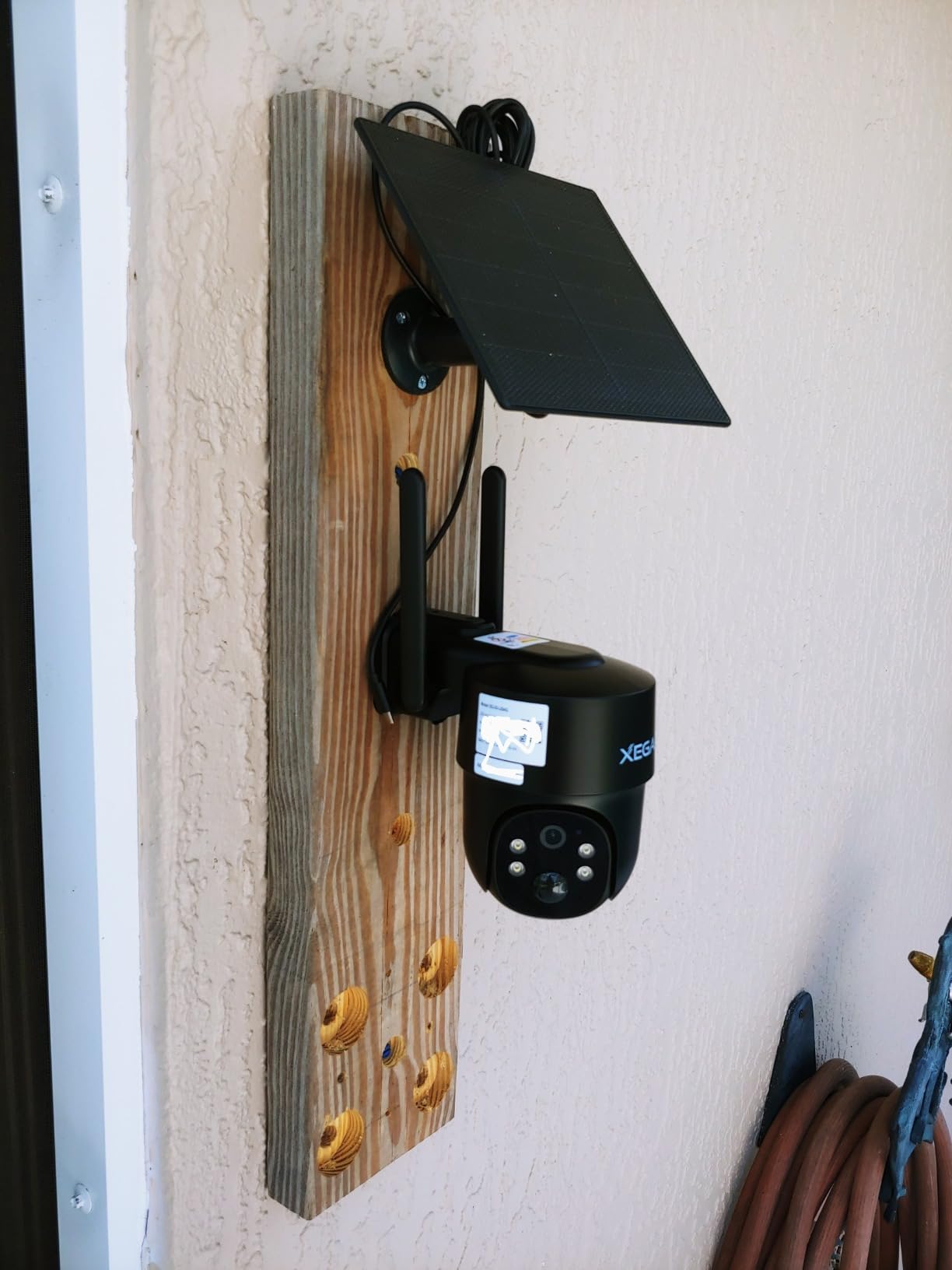 Xega 4G LTE Solar Cellular Security Camera with SIM Card, No WiFi Needed customer photo 1