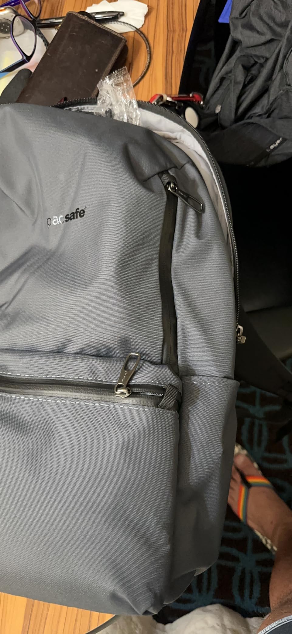 Pacsafe Metrosafe X Anti Theft 20L Backpack-with Padded 16