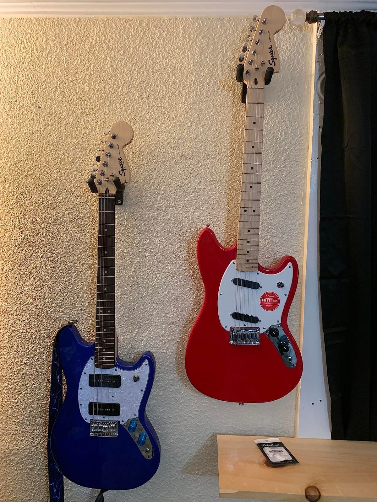 Squire Sonic Mustang Electric Guitar, Torino Red, Maple Fingerboard customer photo 1