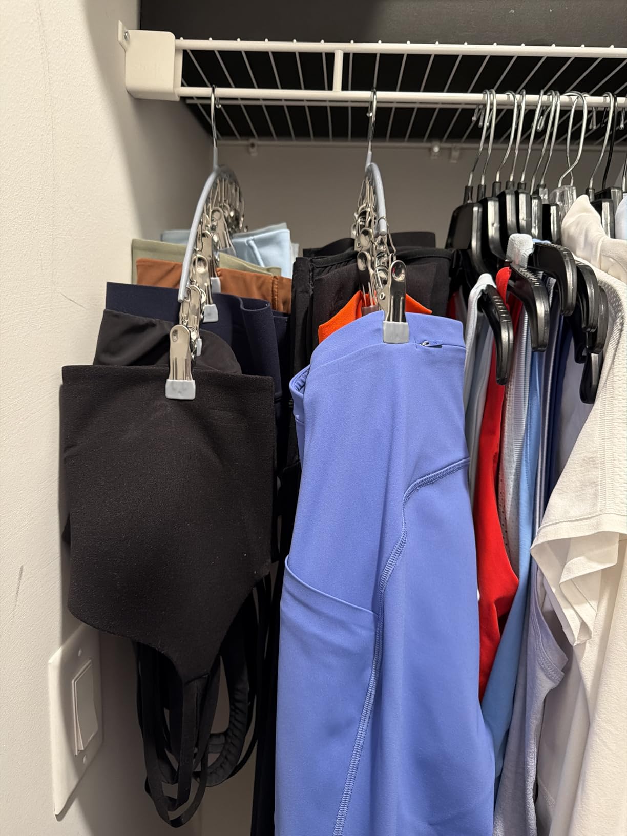 Volnamal Legging Organizer for Closet,2 Pack Metal Yoga Pants Hangers w/10 Clips Hold 20 Leggings,Space Saving Hanging Closet Organizer Clothes Hanger College Dorm Essentials Apartment Essential,Black customer photo 2