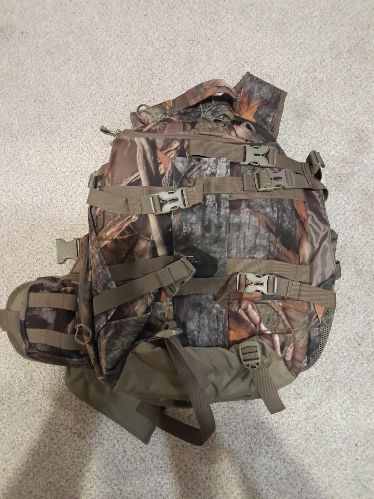 Large Hunting Backpack with padded weapon for Bow Rifle Hunting Gear40L customer photo 2