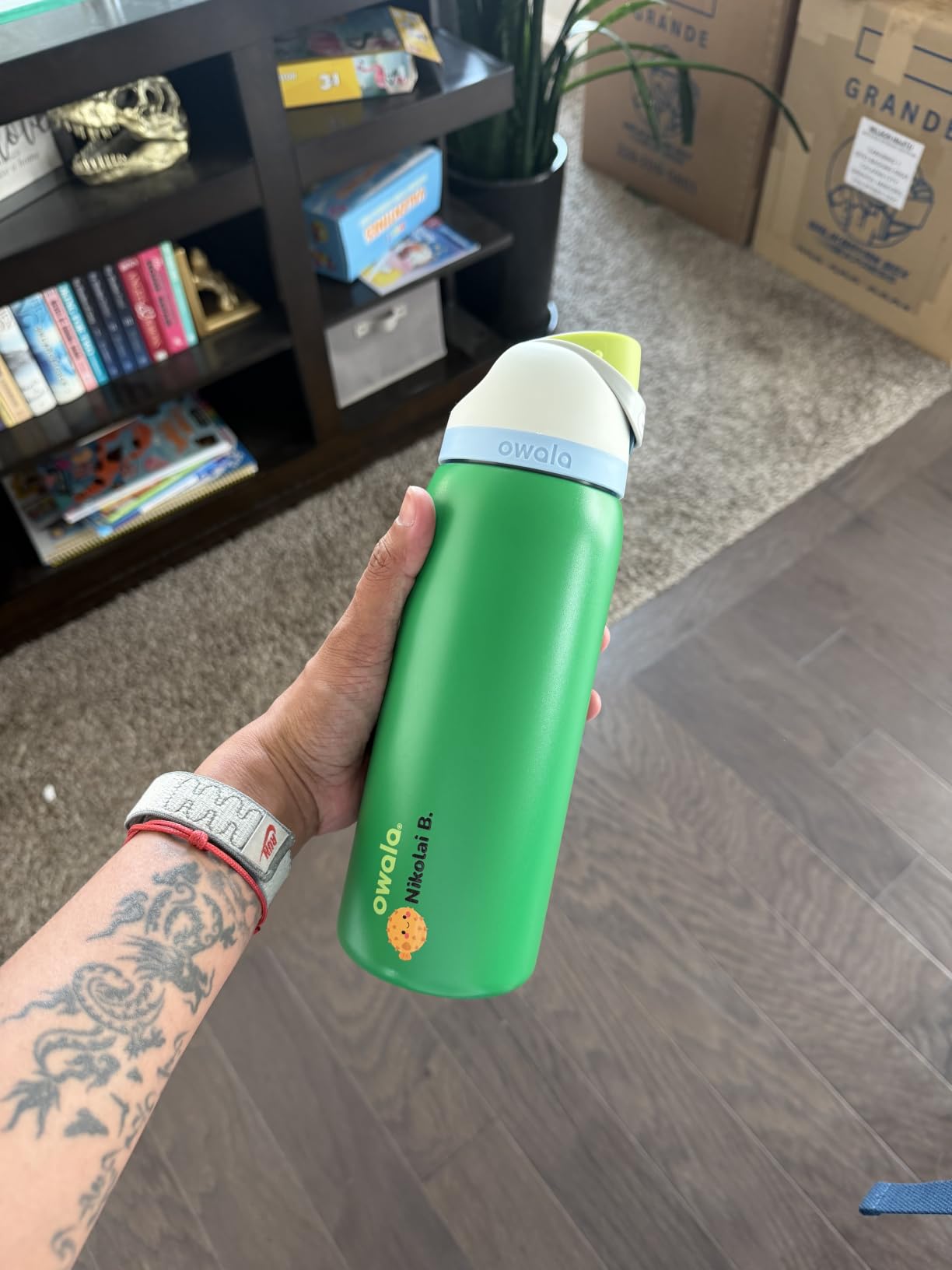 Owala FreeSip Stainless Steel Water Bottle 32 oz Iced Breeze customer photo 1