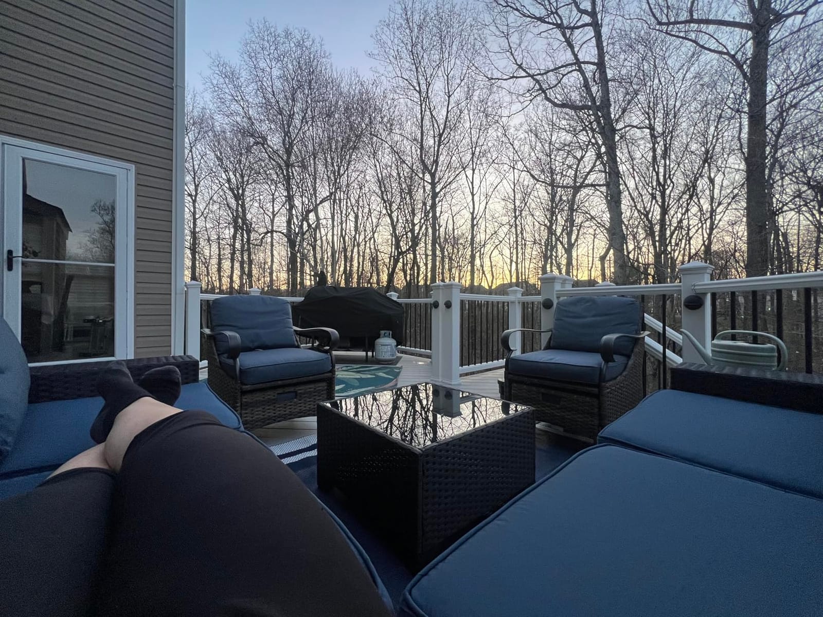 Kullavik 7 Piece Outdoor Wicker Patio Furniture Set with Fire Pit Table customer photo 2