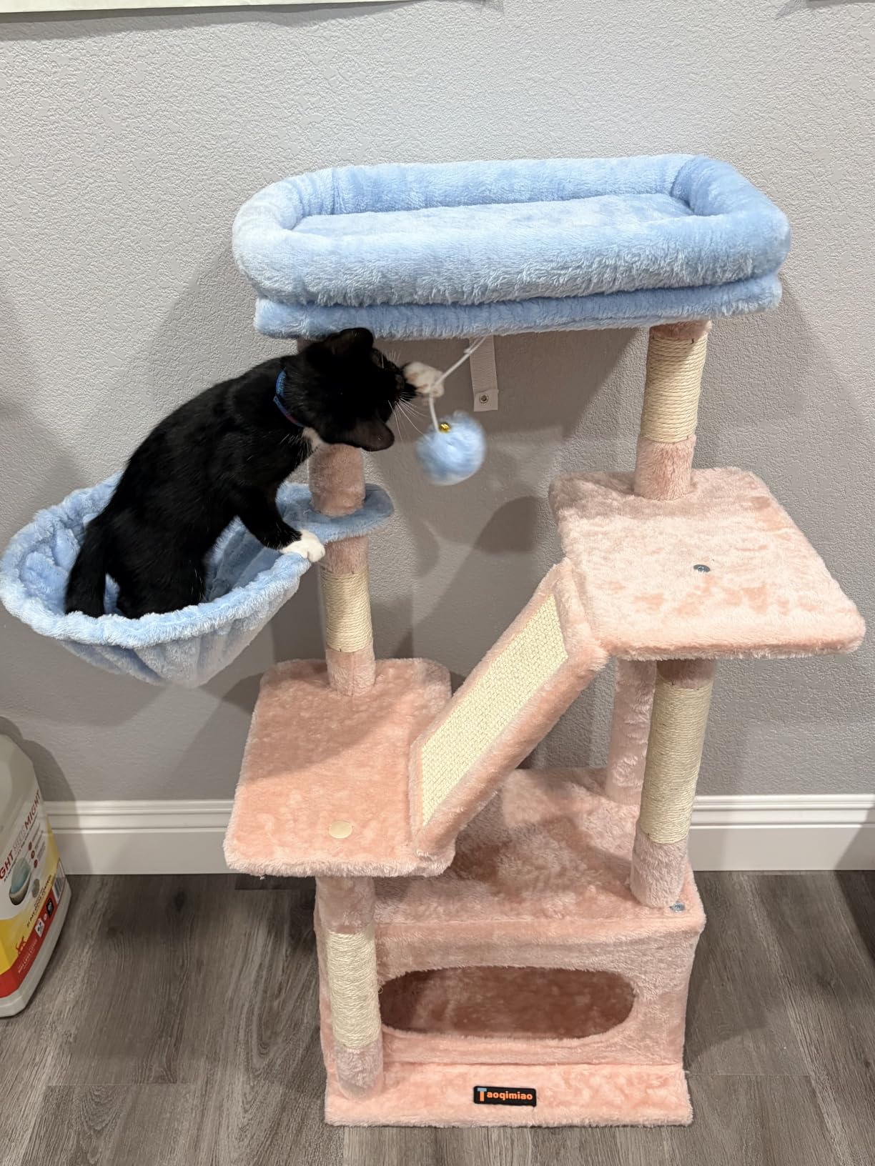 Taoqimiao Cat Tree, 38.5In Cat Tower for Indoor Cats, Suitable for Kittens customer photo 2