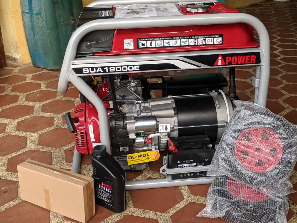 A-iPower 5000-Watt Portable Generator Gas Powered, CO Sensor Shutdown, Heavy Duty Generators with 223cc OHV Engine for Jobsite, RV, Home Backup, Emergency (GXS5000) customer photo 2