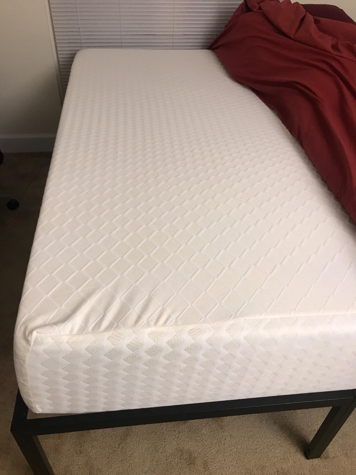 Signature Design by Ashley Memory Foam Twin Mattress, 6-Inch Medium Firm customer photo 1