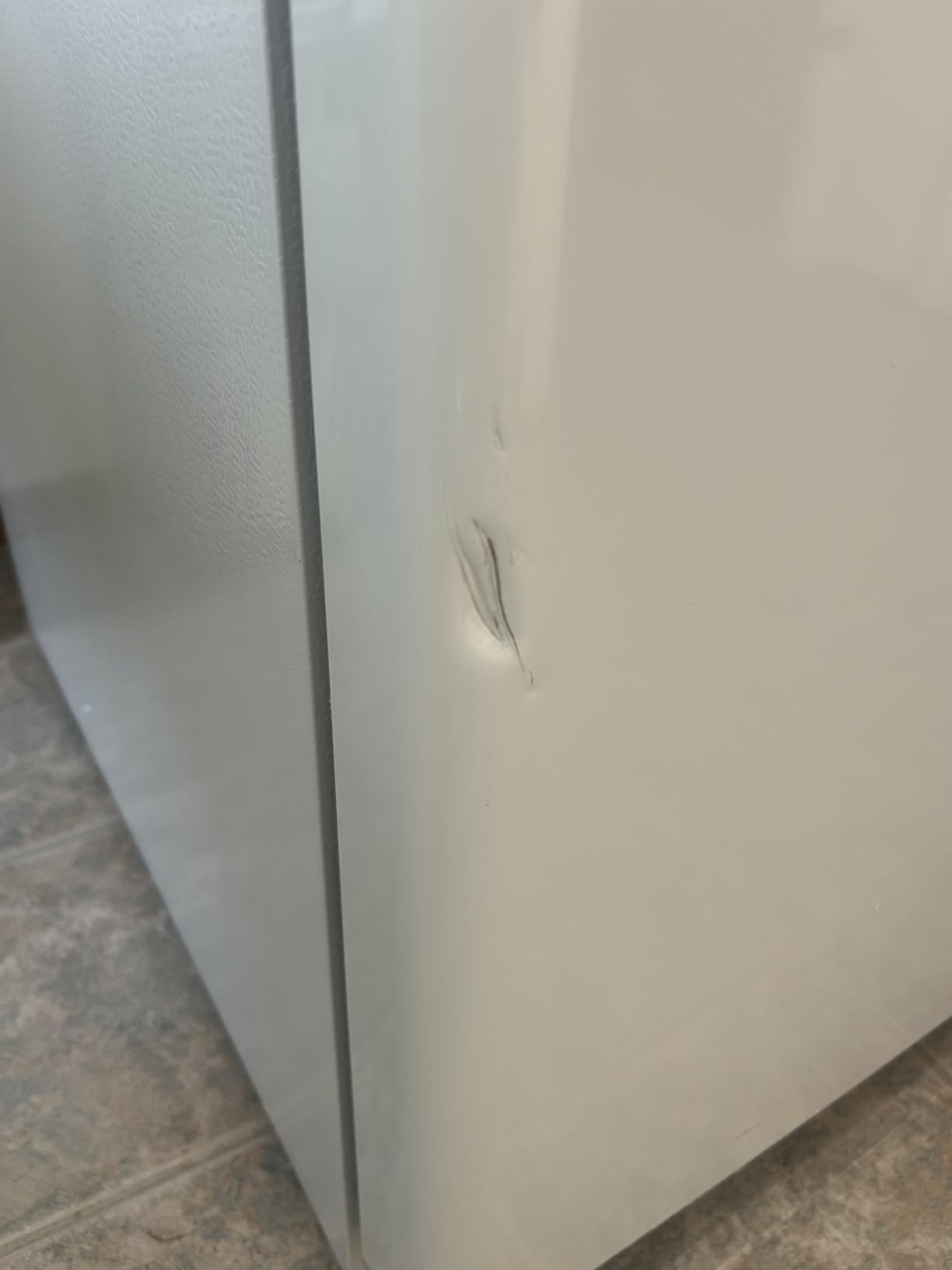 BLACK+DECKER 16 Cu. Ft. French Door Refrigerator, Built-in Ice Maker, White customer photo 1