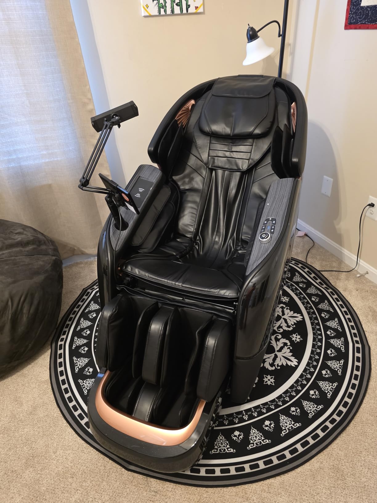 Massage Chair Full Body, 2026 Zero Gravity SL-Track Shiatsu Massage Chairs Recliner with AI Voice, LED Backlight Remote Control, Waist & Calf Heating, Phone Joystick and Holder, G6 Black customer photo 1