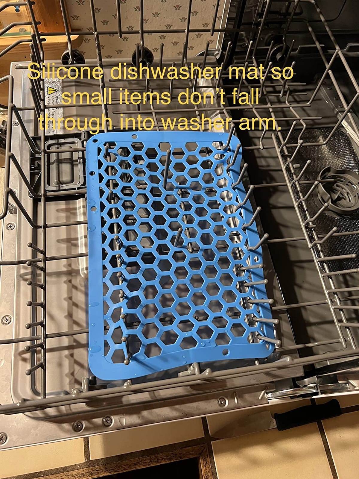 BLACK+DECKER Countertop Dishwasher, Energy Star Certified, BCD6SD, White customer photo 1