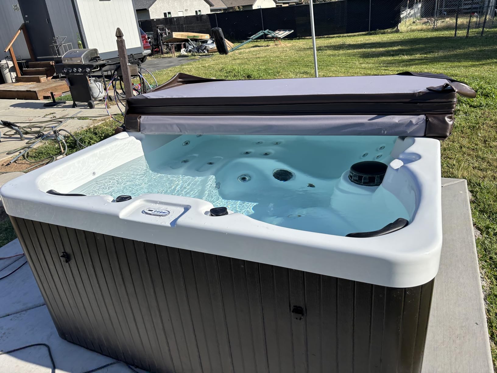 Hudson Bay HB31 3-Person Hot Tub with 31 Therapy Jets and Digital Controls – Sterling Acrylic Interior and Mocha Exterior Cabinet - Ideal for Backyard Relaxation and Hydrotherapy customer photo 1